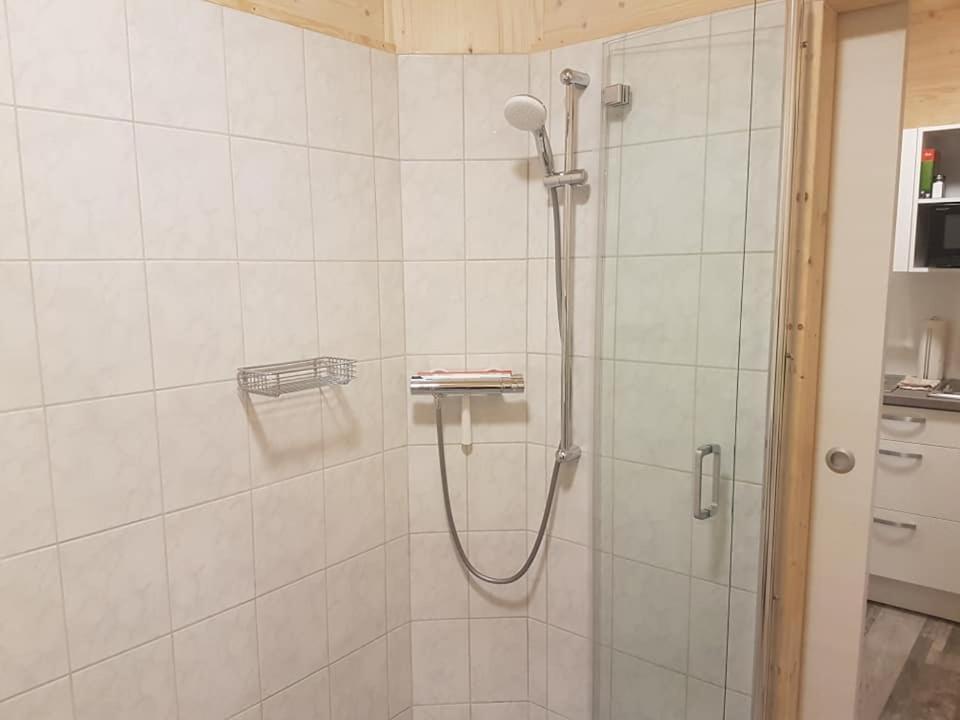 Gaestehaus Am Hahnenkamm Reutte Luaran gambar